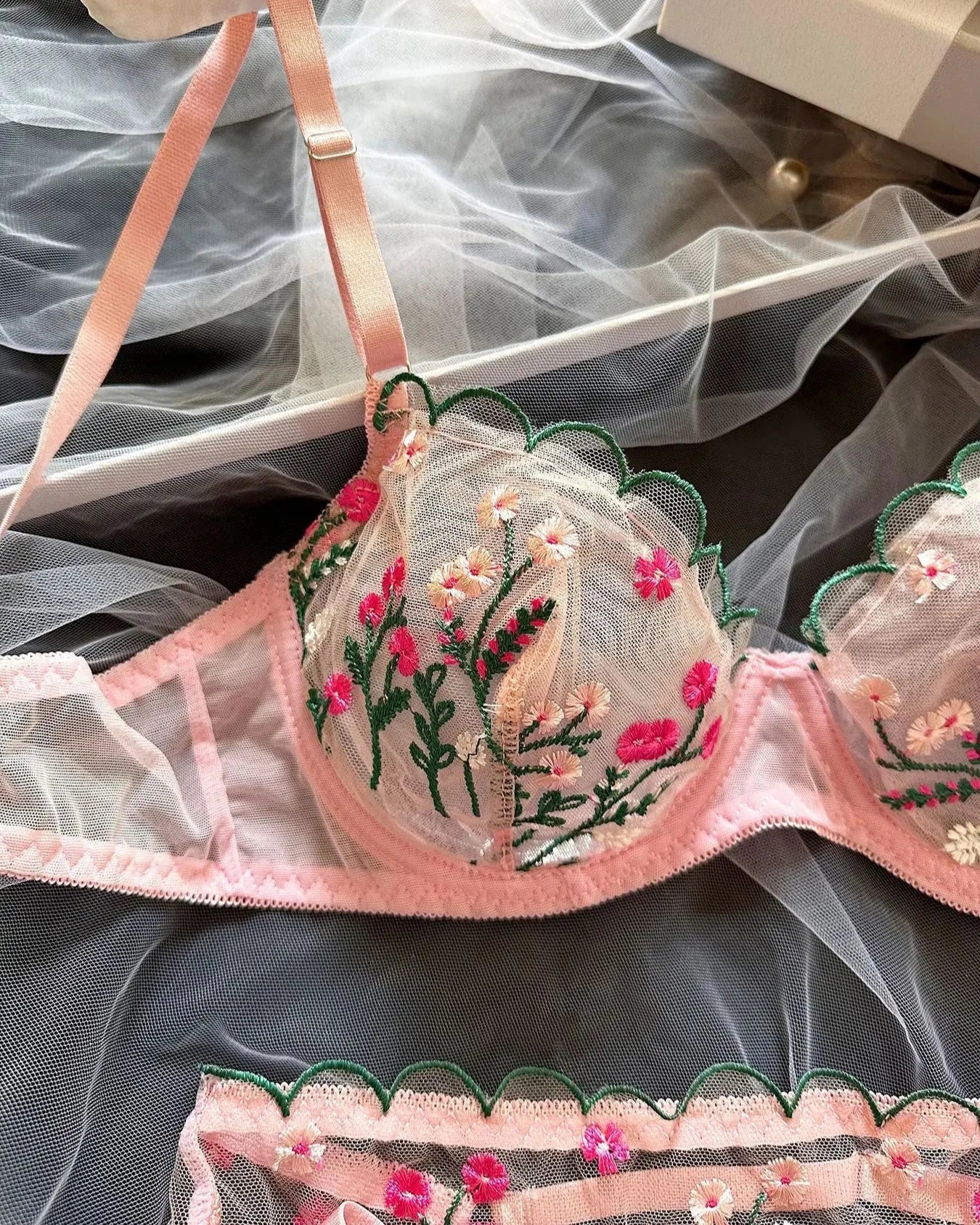 LUISA Delicate Floral Sexy Lingerie